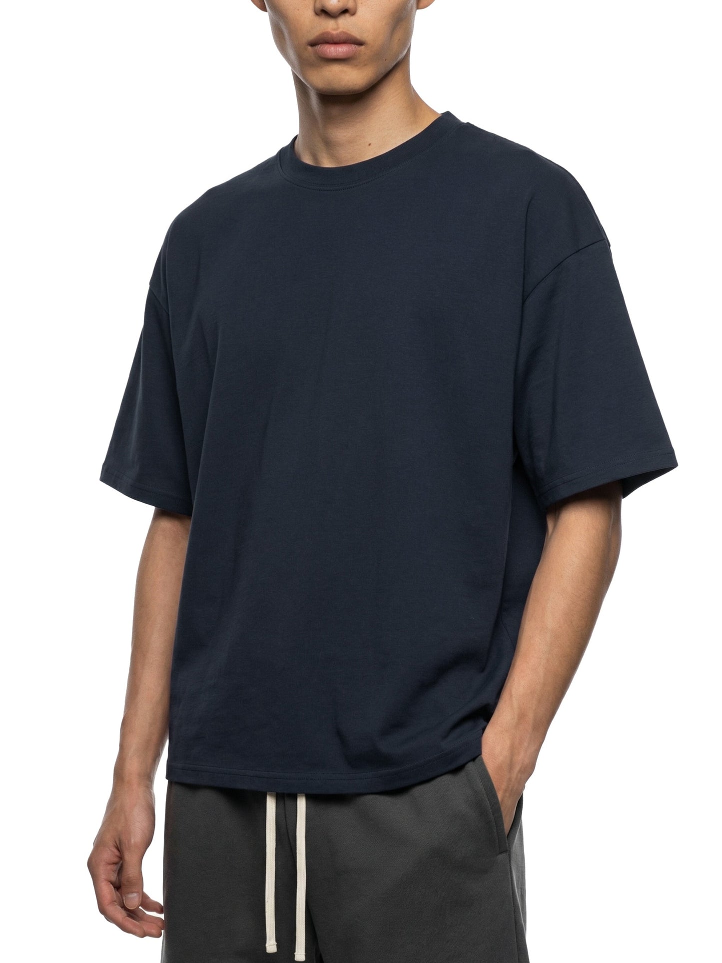 Unisex Boxy Oversized T-Shirt — A350 Prepares for Departure at SFO